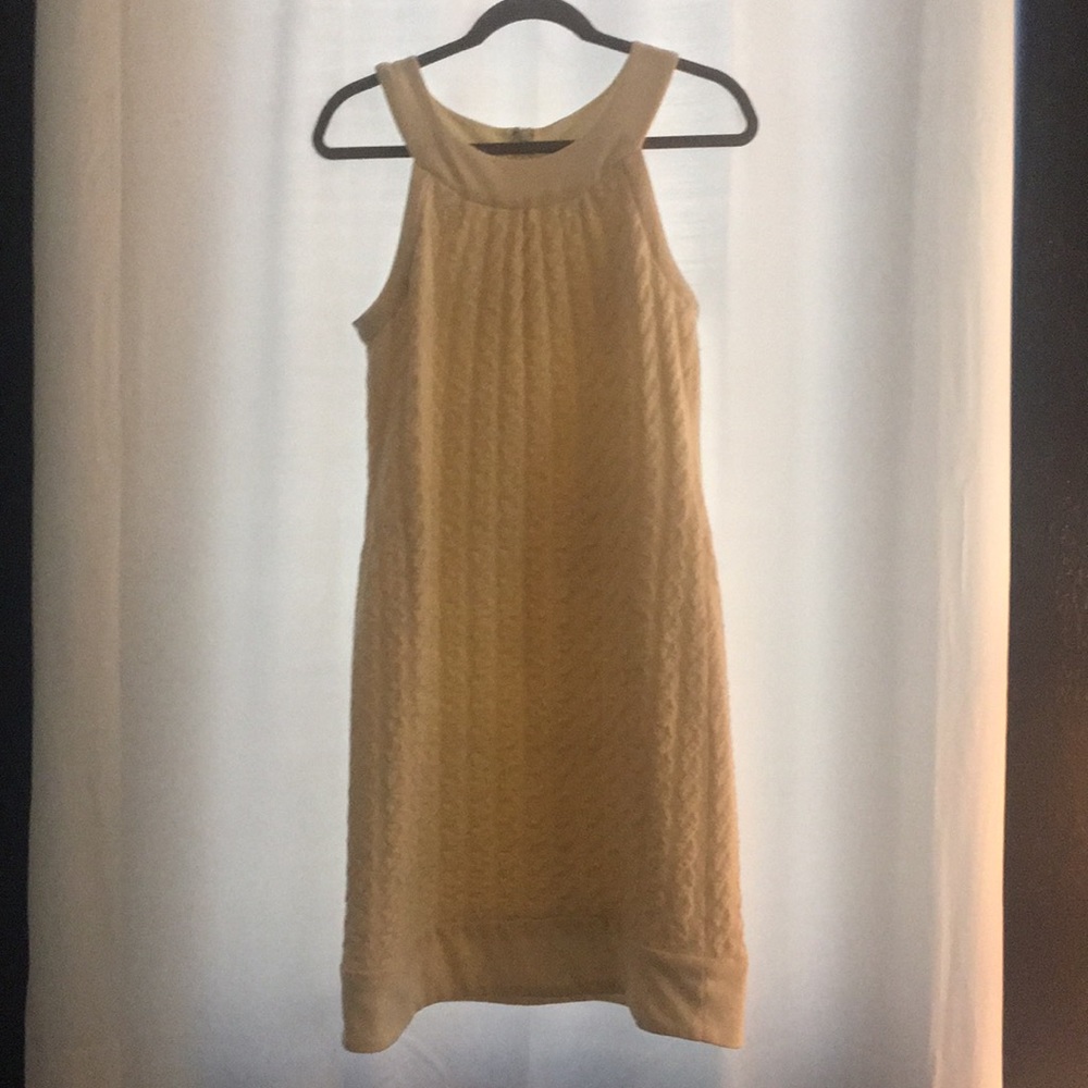 Causal dress